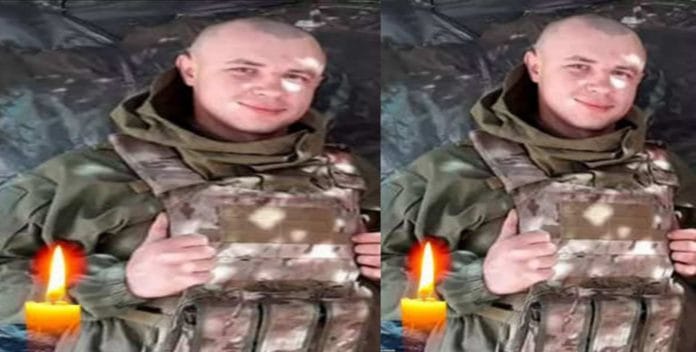 Brave Ukrainian soldier blew himself up along a bridge to stop Russian army tanks Brave Ukrainian soldier blew himself up along a bridge to stop Russian army tanks