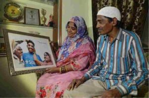 Success story of cricketer Mohammad sirajs