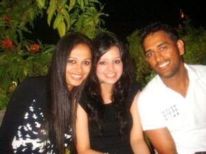 MS Dhoni was infatuated with Sakshi's beauty, their love story is no less than a film script...