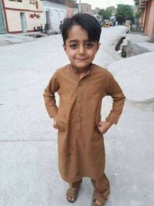Stayed in Pakistan even after being a refugee, know the story of Rashid Khan...